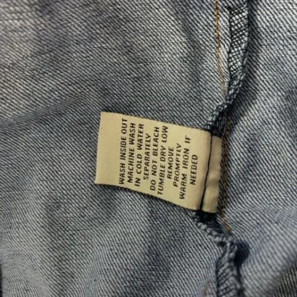 Highway‎ Jeans Women's Blue Distressed Button-Down Denim Jacket Size M Pre-Owned - Picture 9 of 16